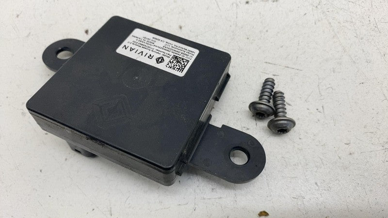 ⭕ 2024-2025 Rivian R1S Vehicle Access Control Module Unit 2.0 OEM PT00