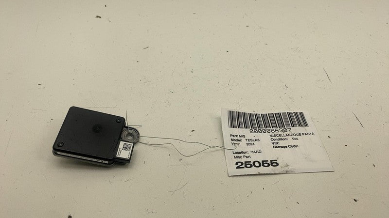 160791701J ⭕ 24-25 Cybertruck Model 3 Interior Cabin Radar Sensor Module Unit 1607917-01-J