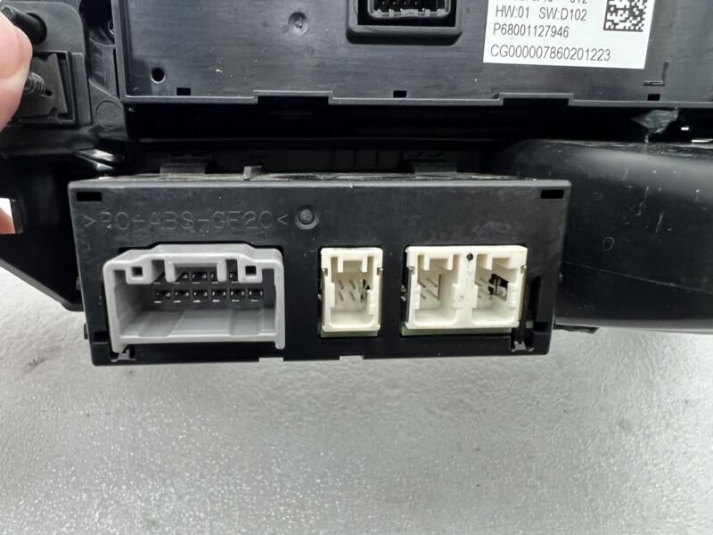 NF7W-55260 2020-2023 Mazda MX-5 Miata Dash Display w/ USB Aux & Defroster Heat Seat Switch