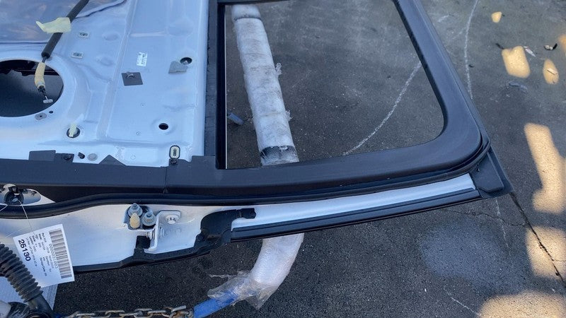 ⭕ 2018-2021 Lincoln Navigator Rear Driver Side Door Shell Panel White 