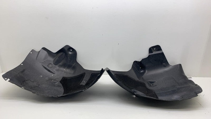149261400C ⭕ 2020-2024 Model Y Front Right Wheel Fender Liner Splash Guard RH 1492614-00-C