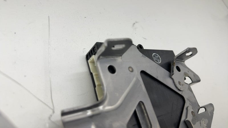 8674010010 ⭕ 18-21 Toyota C-HR Telephone Transceiver Control Module w/ Bracket 86740-10010