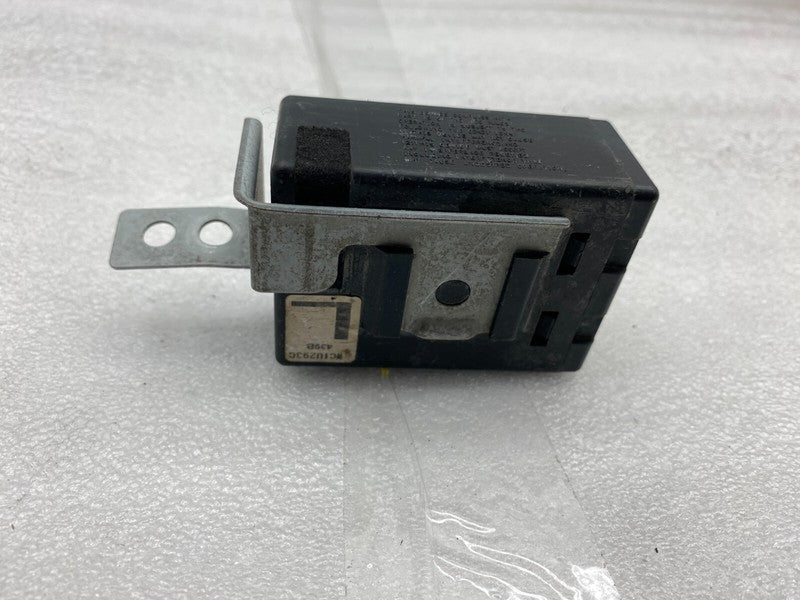 WC1U293C ⭕ 2008-2013 Infiniti G37 Front Left Keyless Entry Theft Locking Control Module