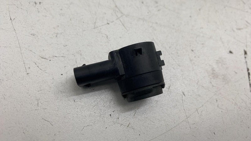 ⭕ 21-25 Model X Ultrasonic Park Assist Sensor (Middle) Gray - PMNG 252