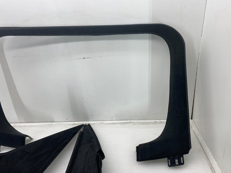 ⭕ 2021-2025 Model S Rear Trunk Tailgate Upper Panel + C-Pillar Trim 15