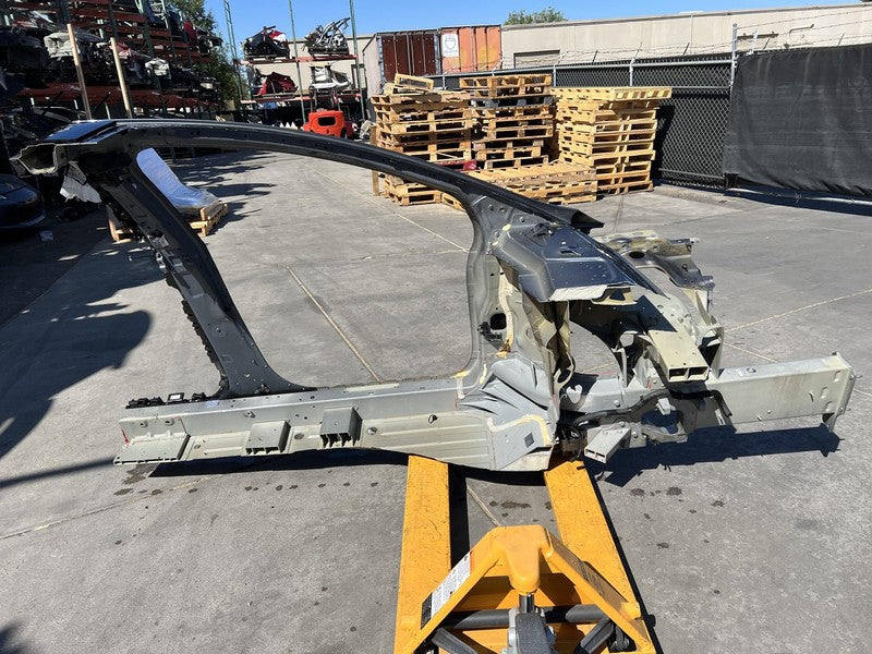 ⭕ 2016-2020 Tesla Model X Front Left A + B-Pillar Door Frame & Structu