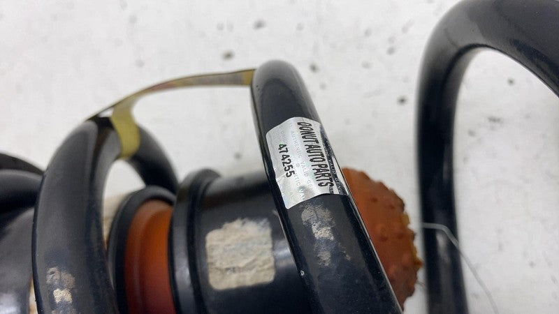 ⭕ 17-24 Chrysler Pacific Rear Side Right Suspension Coil Spring FWD 68