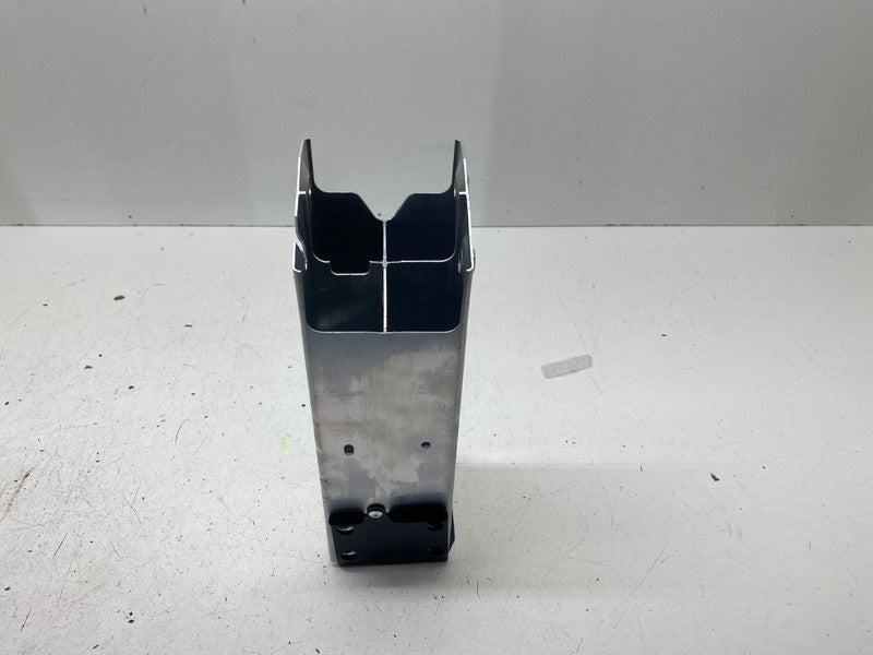 1683942-00-E ⭕ 24-26 Tesla Model 3 Front Right Reinforcement Extension Crush Can 1683942-00-E