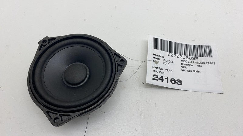 2016 2017 2018 Mercedes-Benz GLE350 Rear Left or Right Door Audio Sound Speaker