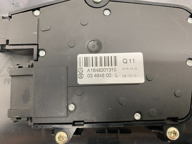 A1648201310 ⭕2012-2015 Tesla Model S Front Driver Side Seat Control Switch & Trim Panel Left