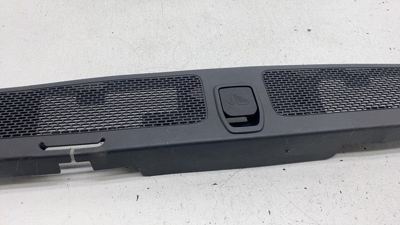 PT00001407K ⭕2022-2024 Rivian R1T Rear Package Tray Deck Shelf Trim Panel Cover PT00001407-K