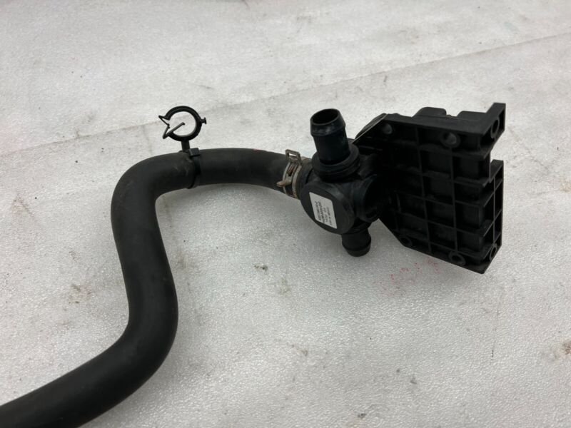 6007384 00 C 2016-2020 Tesla Model S MS Coolant Water Pump Valve 3-Port 3/4" inch w/ Hose OEM