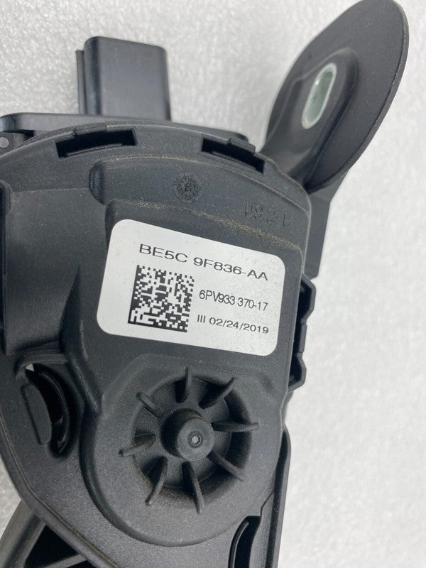 BE5C9F836AA ⭕ 2012-2015 Tesla Model S Accelerator Throttle Pedal Assembly BE5C 9F836-AA OEM