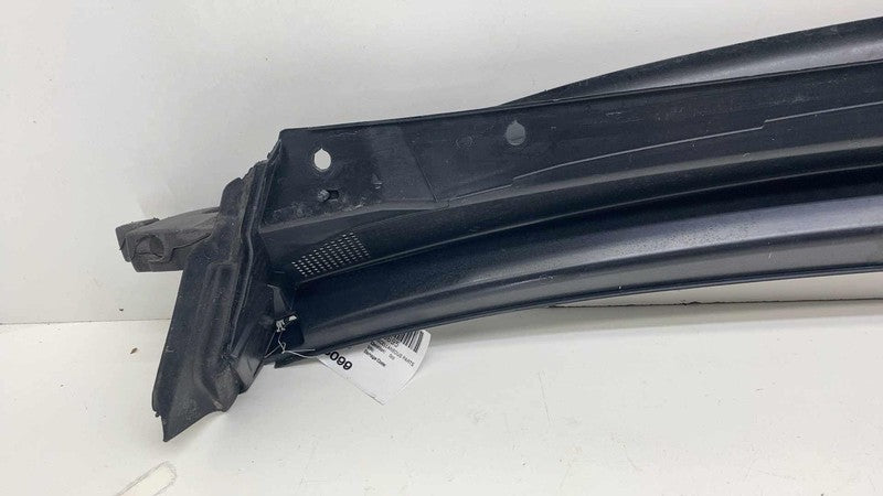 68228471AF ⭕2017-2025 Chrysler Pacifica Windshield Wiper Cowl Grille Panel Cover 68228471AF