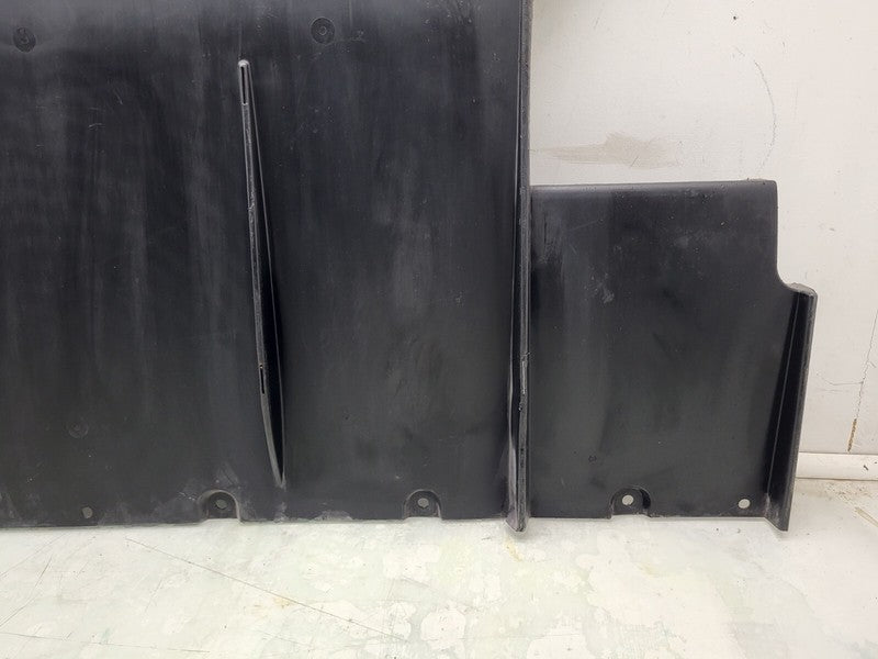 ⭕2016-2020 Tesla Model S Rear Bumper Undertray Splash Shield Trim Cover Assembly