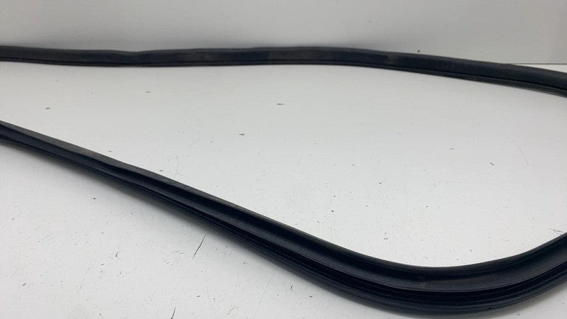 ⭕18-23 Subaru XV Crosstrek Front Driver Side Door Body Weatherstrip Seal Left LH
