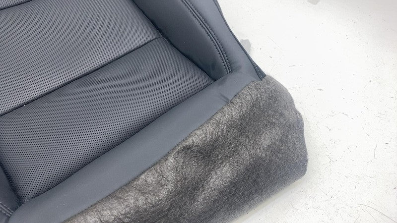 ⭕ 2024-2025 Model 3 Front Right Highland 1st Row Seat Lower Cushion 17