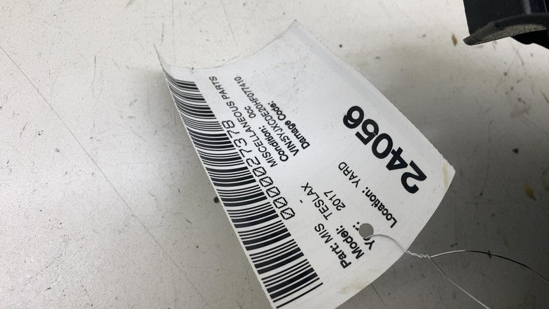 ⭕ 2016-2020 Tesla Model X MX B-Pillar Lower Trim and Air Duct Right 10