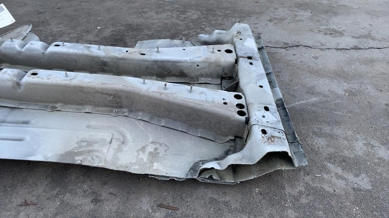 2013 2014 2015 2016 2017 2018 Ford C-Max Floor Support Cutout