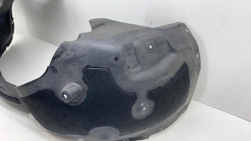 ⭕ 18-23 Tesla Model 3 Front Right Wheel Fender Liner Splash Shield 108
