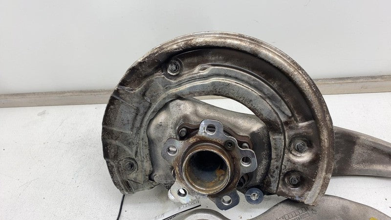 2018-2020 BMW 530e Front Left Spindle Knuckle w/ Upper & Lower Control