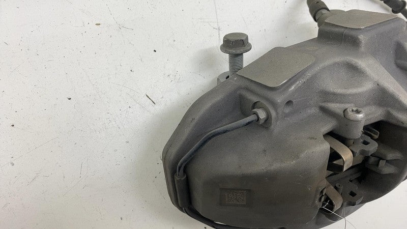 ⭕ 2022-2024 Mercedes-Benz EQS 450+ V297 Front Passenger Side Brake Caliper Right