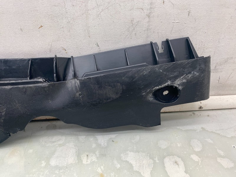 1497745 00 B ⭕ 20-23 Model Y Right Skirt Rocker Molding Panel Carrier Bracket RH 1497745-00-B