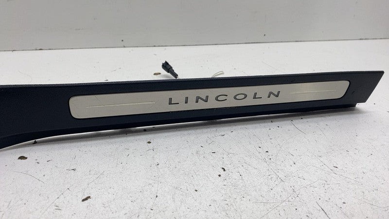 ⭕ 18-21 Lincoln Navigator Front Left Door Sill Scuff Plate Trim LH KL7