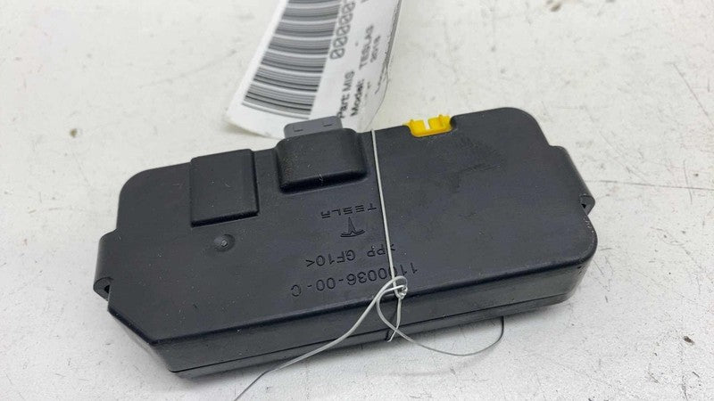 ⭕17-23 Tesla Model 3 Front Passenger Side Door Control Module Right 10