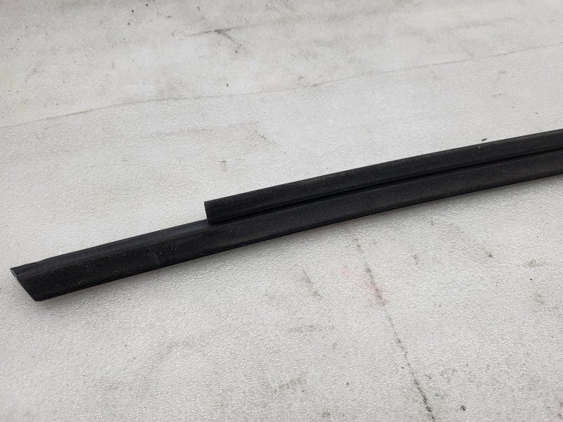 ⭕2012-2020 Tesla Model S Rear Passenger Side Door Belt Exterior Moldin