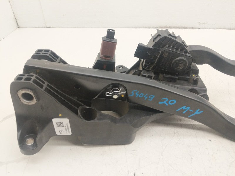 1188691 00 A ⭕ 2020-2022 Tesla Model Y Performance Accelerator Brake Pedal Pad 1188691-00-A