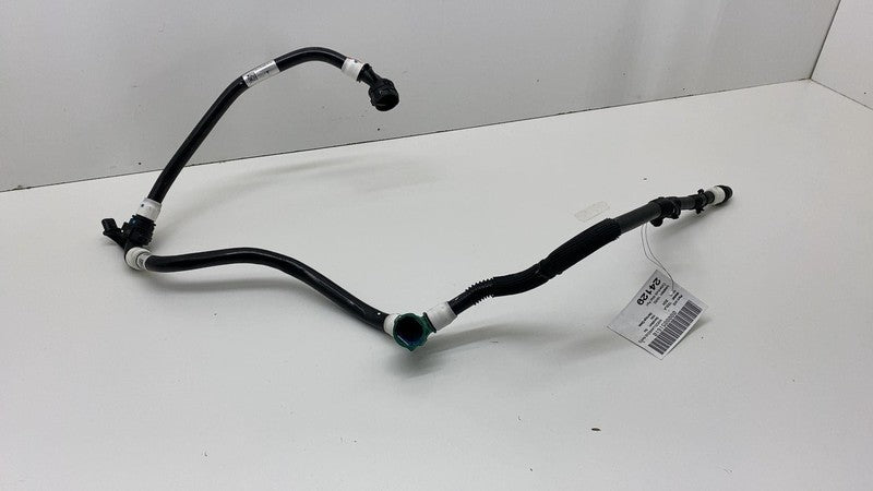 1704292-00-B 2024-2025 Tesla Cybertruck Front Drive Unit Inline Powertrain Supply Hose Pipe