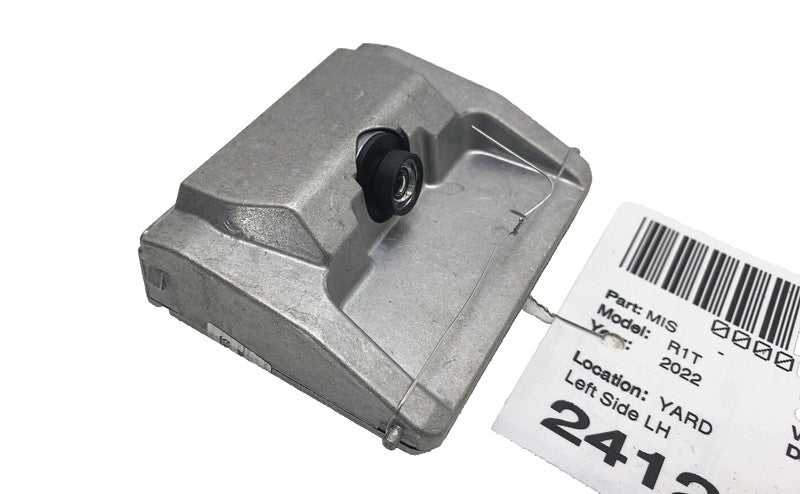 PT00000023 ⭕22-24 Rivian R1T R1S Lane Departure Assist Camera Windshield Mounted PT00000023