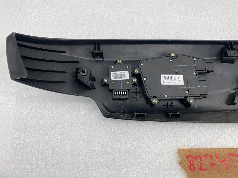 AG130872A ⭕ 2012-2015 Tesla Model S Front Right 1st Row Seat Control Switch & Trim Panel