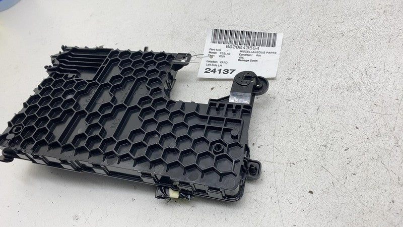 156745500C ⭕ 2017-2023 Model 3 Left Low Voltage Controller Body Control Module 1567455-00-C