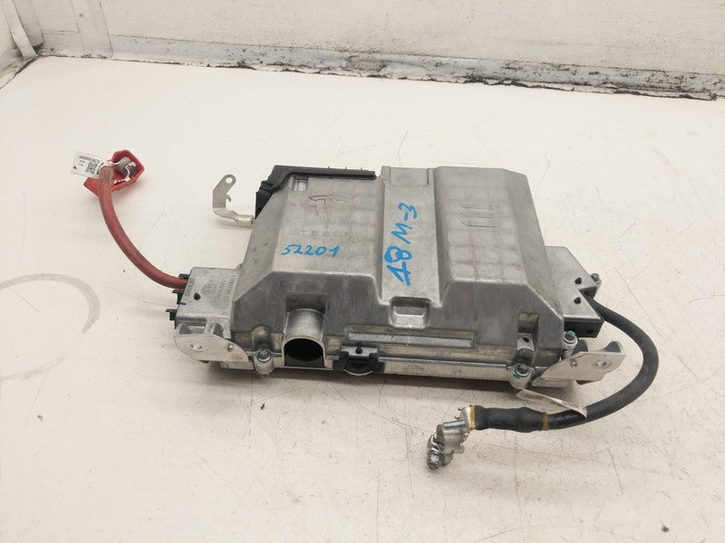 1100334 00 D 2017-2023 Tesla Model 3 Front Suspension Electrical Control Module Unit Assembly