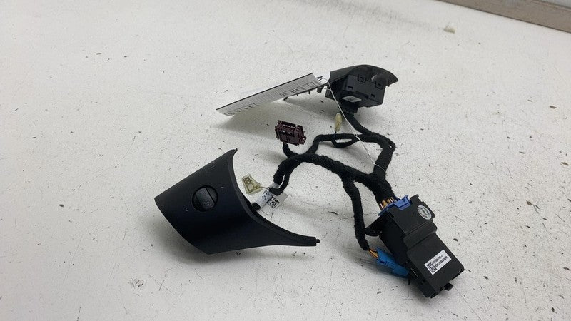 2017-2024 Tesla Model 3 Y Steering Wheel Trim Function Control & Module ECU Assy