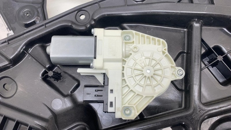 ⭕20-23 Tesla Model Y Rear Driver Left Door Window Regulator & Motor 14