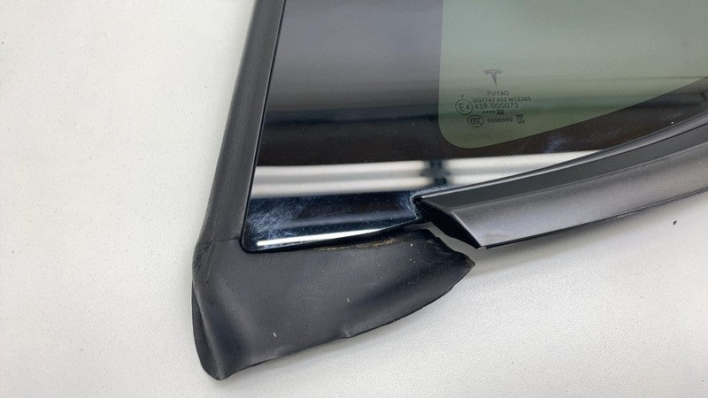 149574000E 2020-2024 Tesla Model Y MY Rear Driver Side Quarter QTR Window Glass Left LH OEM
