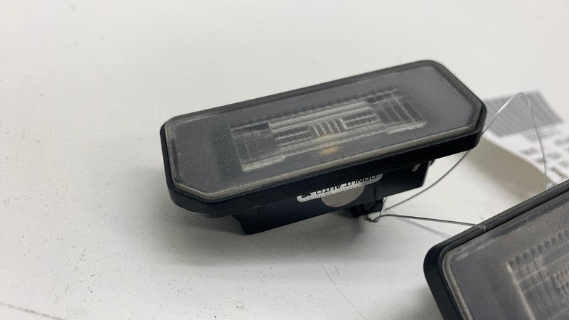 107740800C ⭕ 2017-2023 Tesla Model 3 License Plate Tag LED Lamp Light Assembly 1077408-00-C
