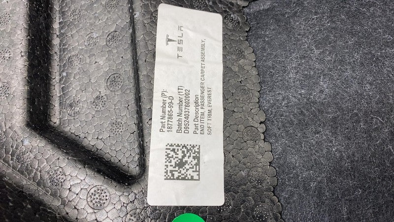 187786599D 2024-2025 Tesla Cybertruck Front Passenger Right Foam Trim Panel Carpet Cover RH