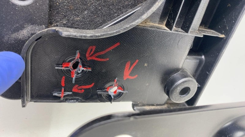 5RH97DX9AJ ⭕ 2017-2024 Chrysler Pacifica Rear 2nd Row Floor Load Tray Cover OEM 5RH97DX9AJ