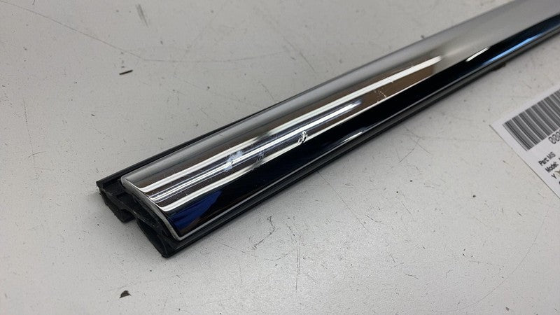 ⭕ 18-21 Lincoln Navigator Rear Left Side Door Window Belt Molding Chro