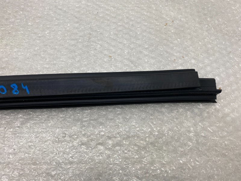 1032179 00 C ⭕ 16-23 Model X Rear Driver Door Window Inner Belt Rubber Seal Left 1032179-00-C