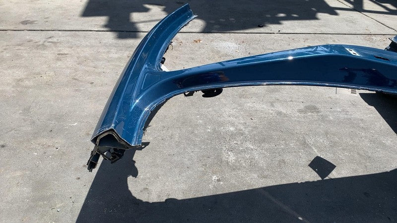 ⭕ 2024 Porsche Cayenne Right Center B-Pillar Body Rail Frame Structural Cut Out