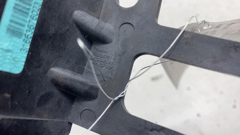 31563676 ⭕ 21-24 Polestar 2 Front Passenger Side Bumper Absorber Bracket Right 31563676