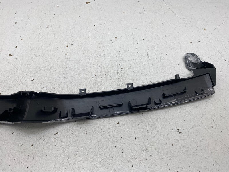 1611012 00 C ⭕ 21-25 Tesla Model S Front Bumper Upper Grille Trim V-Bar Insert 1611012-00-C