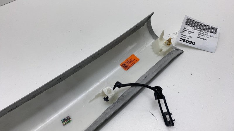 1086265 01 L 2017-2023 Tesla Model 3 M3 Rear Left C-Pillar Upper Side Rail Trim Panel Cover