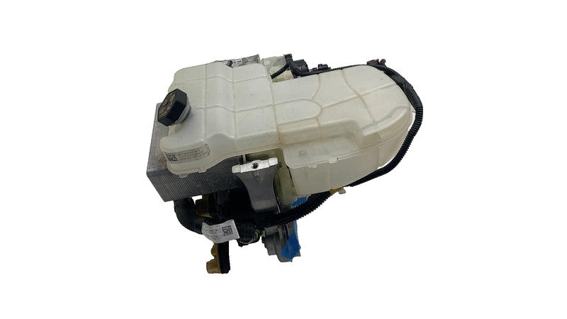 ⭕ 24-25 Tesla Cybertruck Thermal System Supermanifold Coolant Pump 178