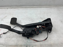 ⭕ 2020-2024 Tesla Model Y Accelerator and Brake Pedal Pad Assembly 1188691-00-B